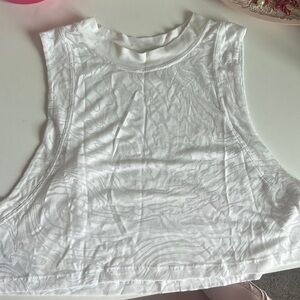 Lululemon White mesh tank- Size 4